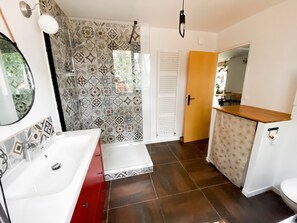 Hair dryer, towels, toilet paper