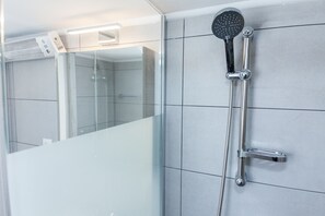 Studio | Badezimmer