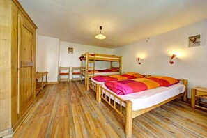 2 bedrooms, WiFi - The Poppy Flat at the Nengshof (Wißmannsdorf)