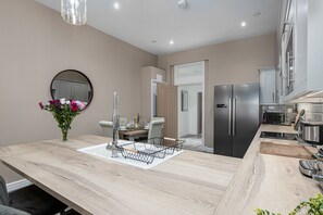 Fridge, microwave, oven, dishwasher