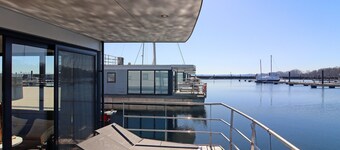 Hausboot in Boltenhagen