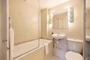 House (2 Bedrooms) | Bathroom
