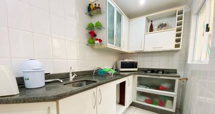 DUPLEX TOWNHOUSE - 2 BEDROOMS CENTER OF BOMBINHAS