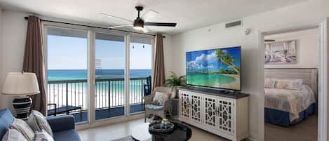 Appart'hôtel, 2 chambres | Coin séjour