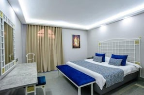 4 bedrooms, WiFi