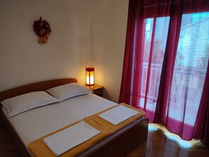 Appartamento (Vale - 450m to the beach - A1(2+2)) | 1 camera, Wi-Fi gratuito