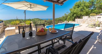 Holiday Houses, Villas Stone - Pool House