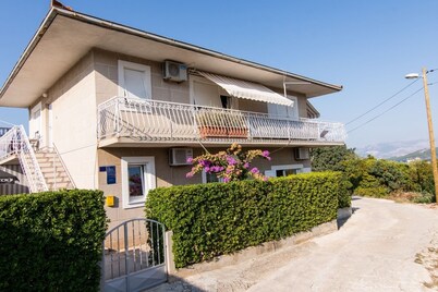 Ivica - Garden Terrace - A2