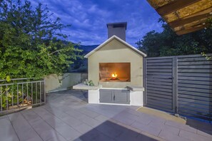 Grill-/Picknickplatz