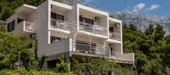 Vedra- Free Parking and Close to the Beach - C3