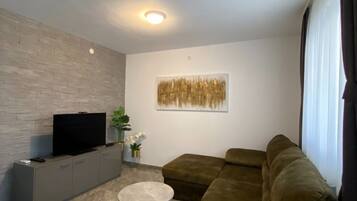 Apartment (Juli - modern - A1(2+2)) | Living room | TV