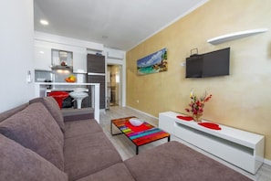 Apartment (Stane - modern & fully equipped - A2() | Living room