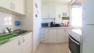 House (Helena - beachfront - H(3+1)) | Private kitchen