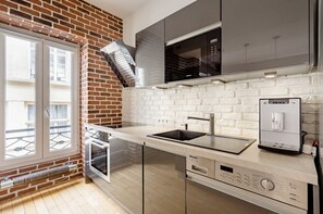 Micro-ondes, îlots de cuisine