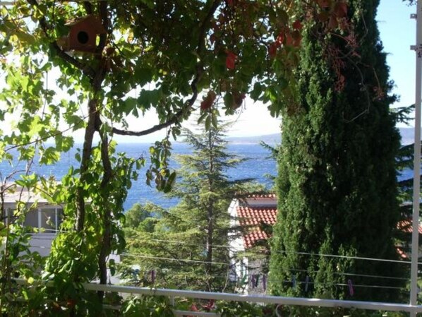 Studio (Josip II - 150 m from beach with free) | Vue de la chambre