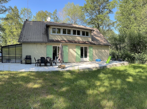 Extérieur