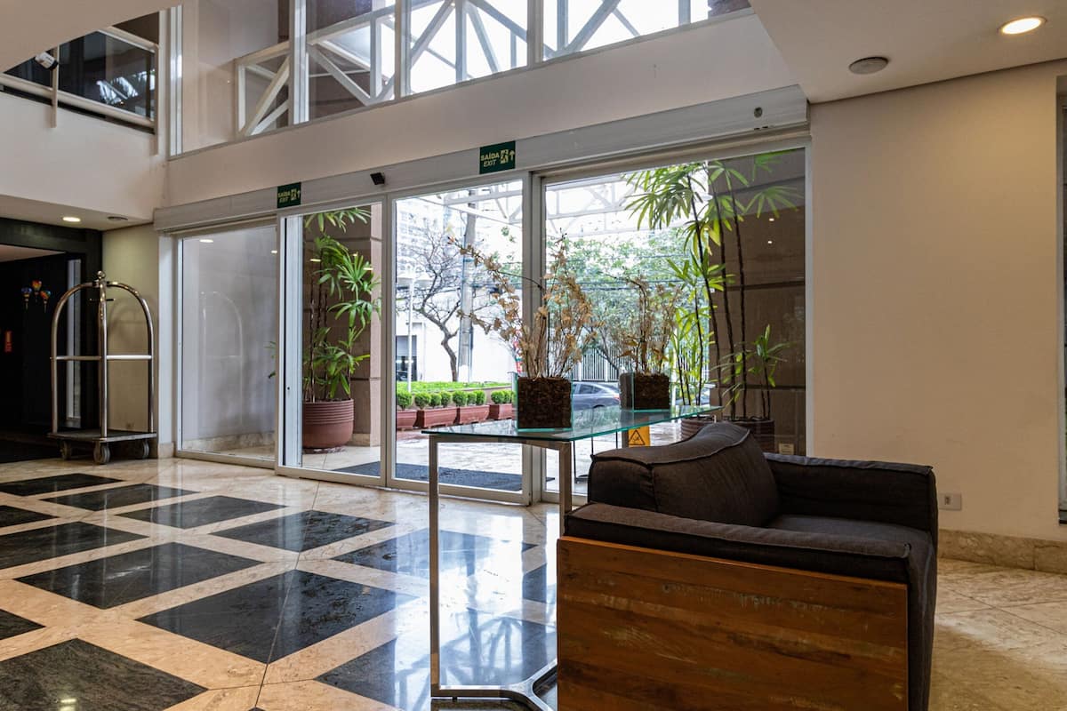 Suite | Lobby