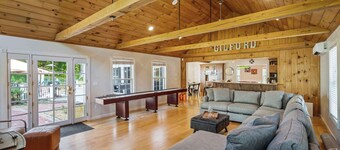 Gilford Getaway - Pool & Hot Tub - Lakes Region