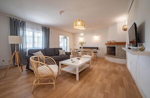 TV - Casa A Bicuda Ferrol (Ferrol)
