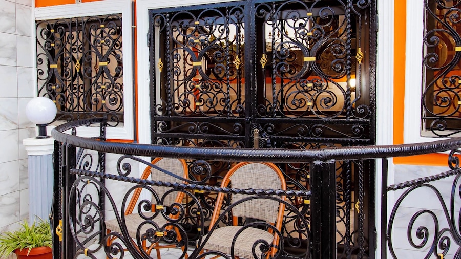 Le Clos D'or - Appartements Meubles