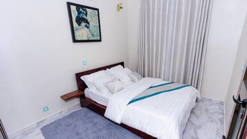 Grand appartement, 3 slaapkamers | Een kluis op de kamer, geluiddichte muren, gratis wifi, beddengoed