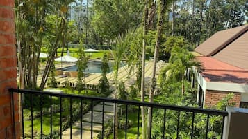 Deluxe Twin Room, 1 Bedroom | Balcony