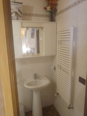 Klassieke studio | Badkamer