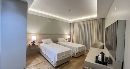 Sezer's Oliva Hotel