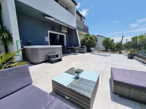 Terassi/patio