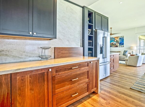 Condo (1 Bedroom) | Private kitchen