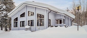 Kuusipirtti by Interhome