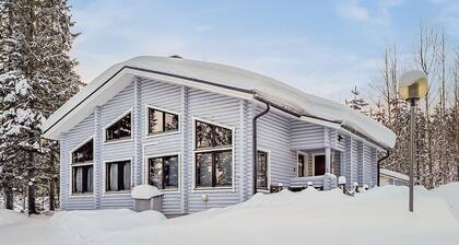 Kuusipirtti by Interhome