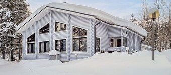 Kuusipirtti by Interhome
