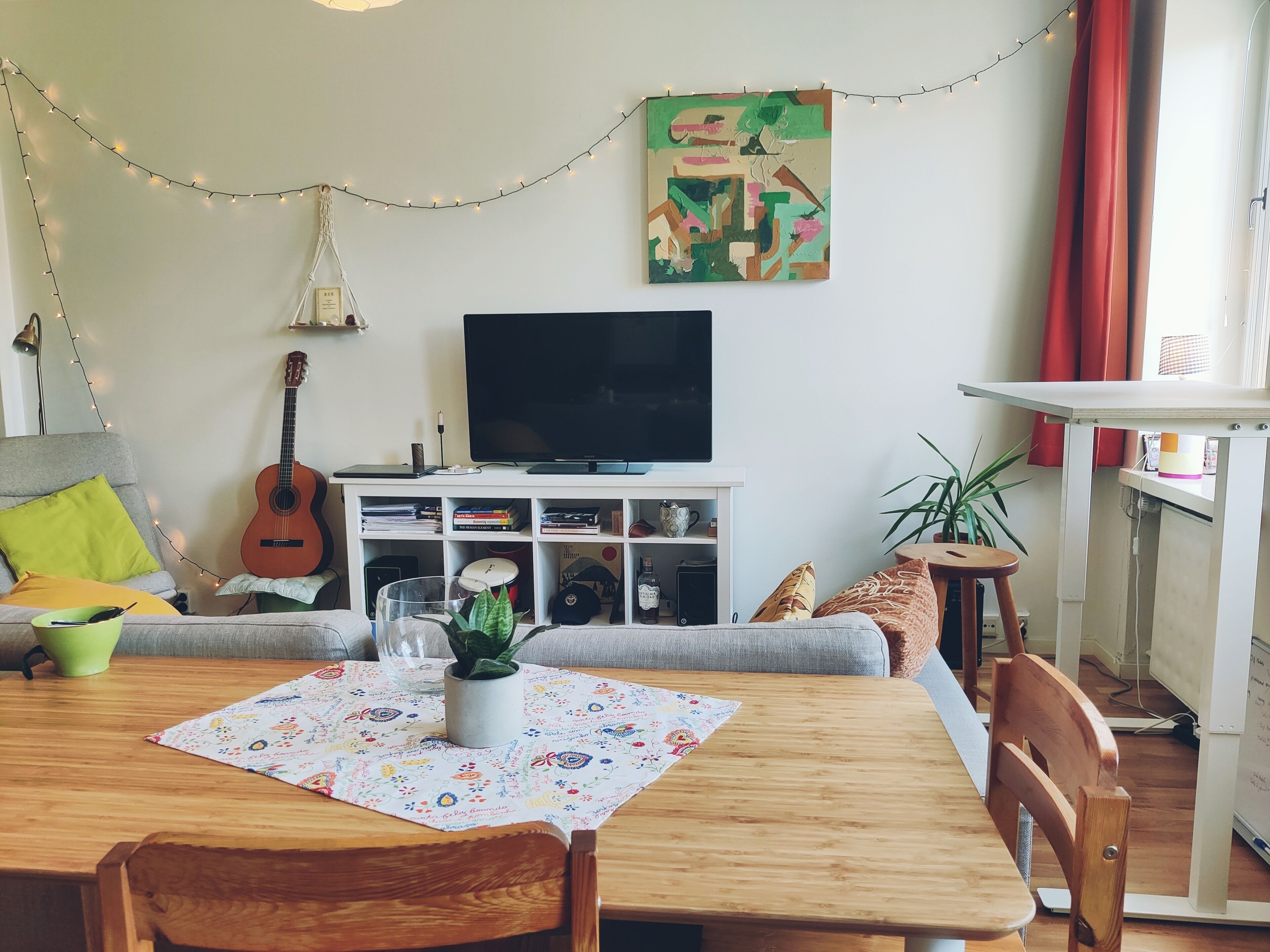 TV, stereoanlegg og PC-skjermer