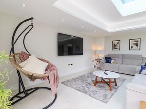 Cottage | Living area