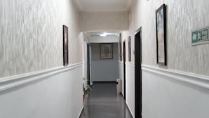 رواق