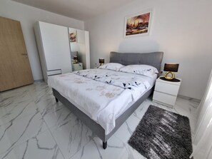 2 Schlafzimmer, WLAN, Bettwäsche