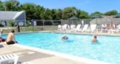 FABULOUS CAPE COD RESORT !