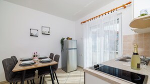Uklassifisert bilde, 5 av 30, knapp
