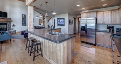 Blackmoon Chalet at Terry Peak