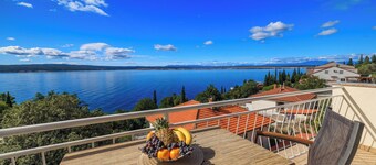 Maja 2 App mit Meerblick 100m vom Strand