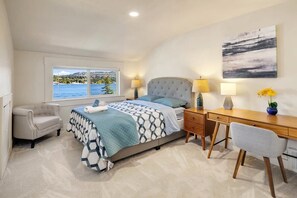 4 Schlafzimmer, Schreibtisch, Bügeleisen/Bügelbrett, Reisekinderbett