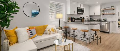 Téléviseur, bureau