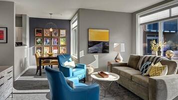 TV, Netflix, streaming services, offices