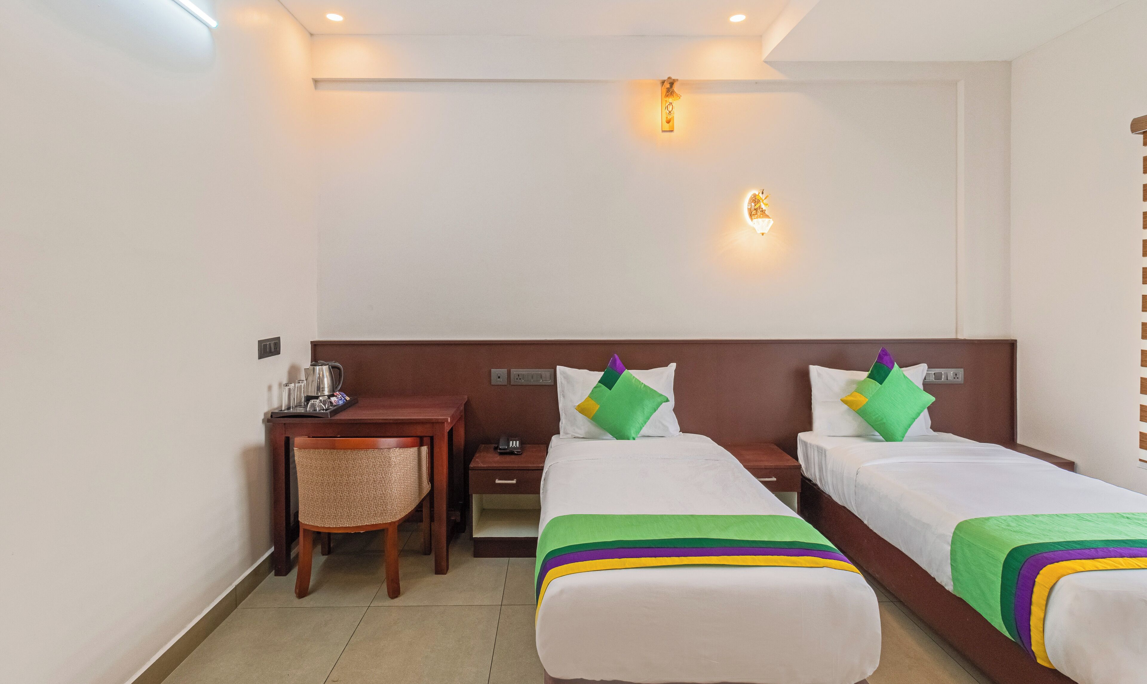 Standard Double Room | Desk, iron/ironing board