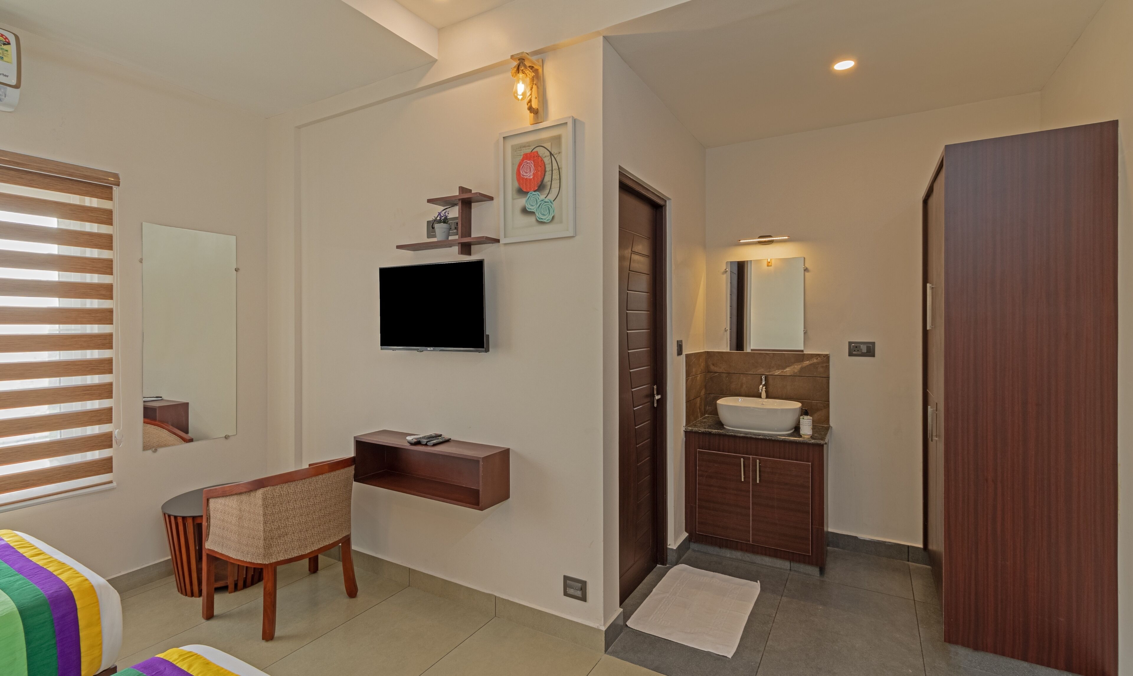 standard double room | desk, iron/ironing board