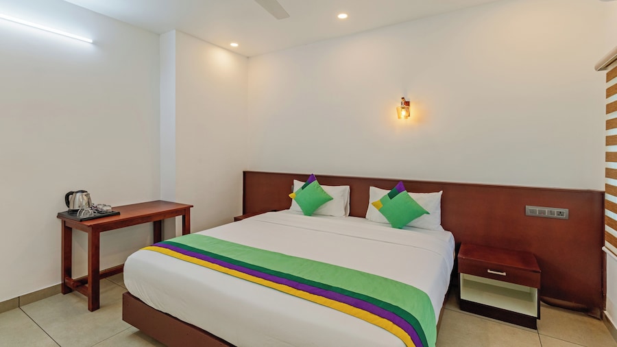 Treebo Amigos Residency Cochin Airport Hotel