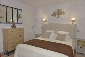 3 slaapkamers, een strijkplank/strijkijzer, gratis wifi