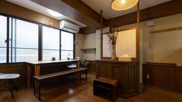 City Apartment | Living area