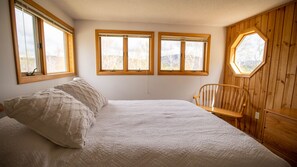4 chambres, fer et planche à repasser, Wi-Fi